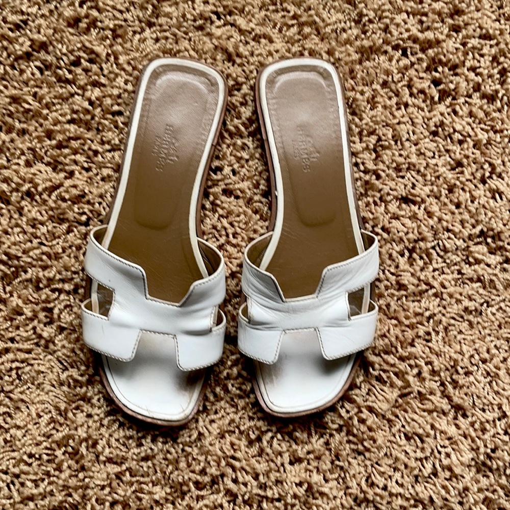 Hermès Slippers